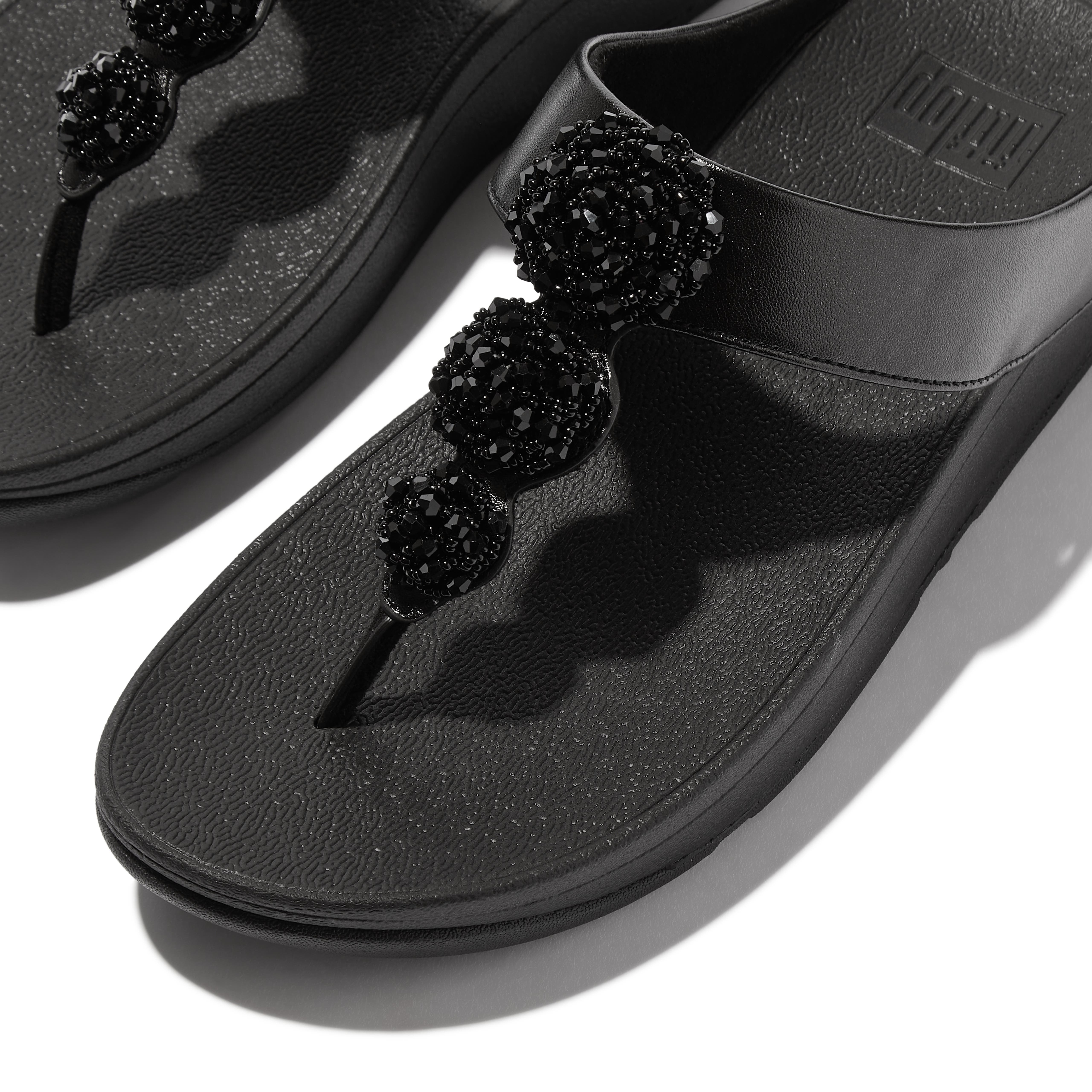 FitFlop Fino Beadie-button metallic toe-post sandals, Alternate, color, Metallic Black