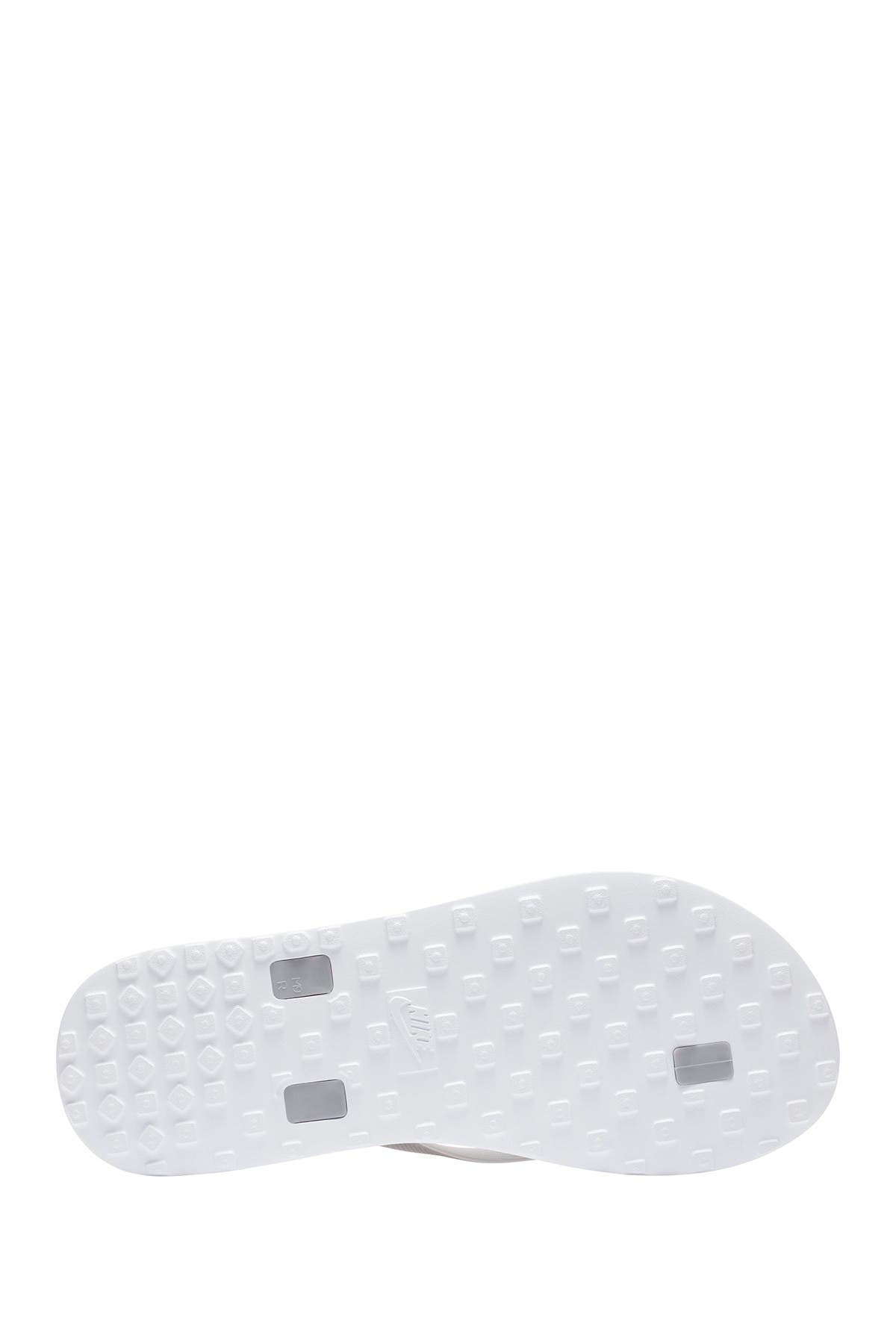 On Deck Flip Flop, Alternate, color, 003 PTCLGY/WHITE