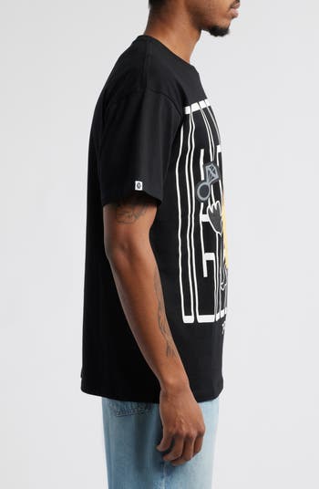 Smokey Graphic T-Shirt