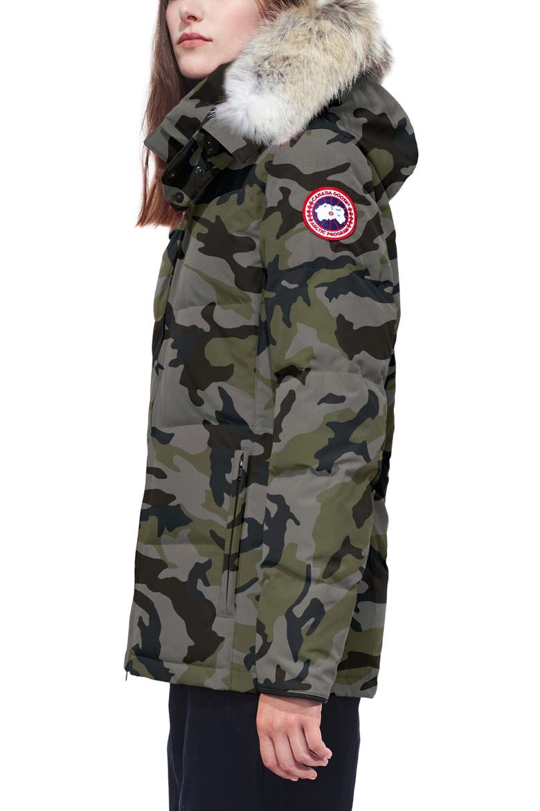'Chelsea' Slim Fit Down Parka with Genuine Coyote Fur Trim, Alternate, color, CLASSIC CAMO COASTAL GREY