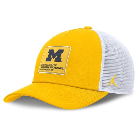 Men's Jordan Brand  Gold/White Michigan Wolverines 2025 On-Field Rise Engineered Trucker Adjustable Hat