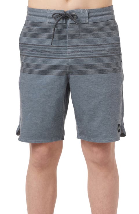 Kids' Transit Scallop Shorts (Big Kid)