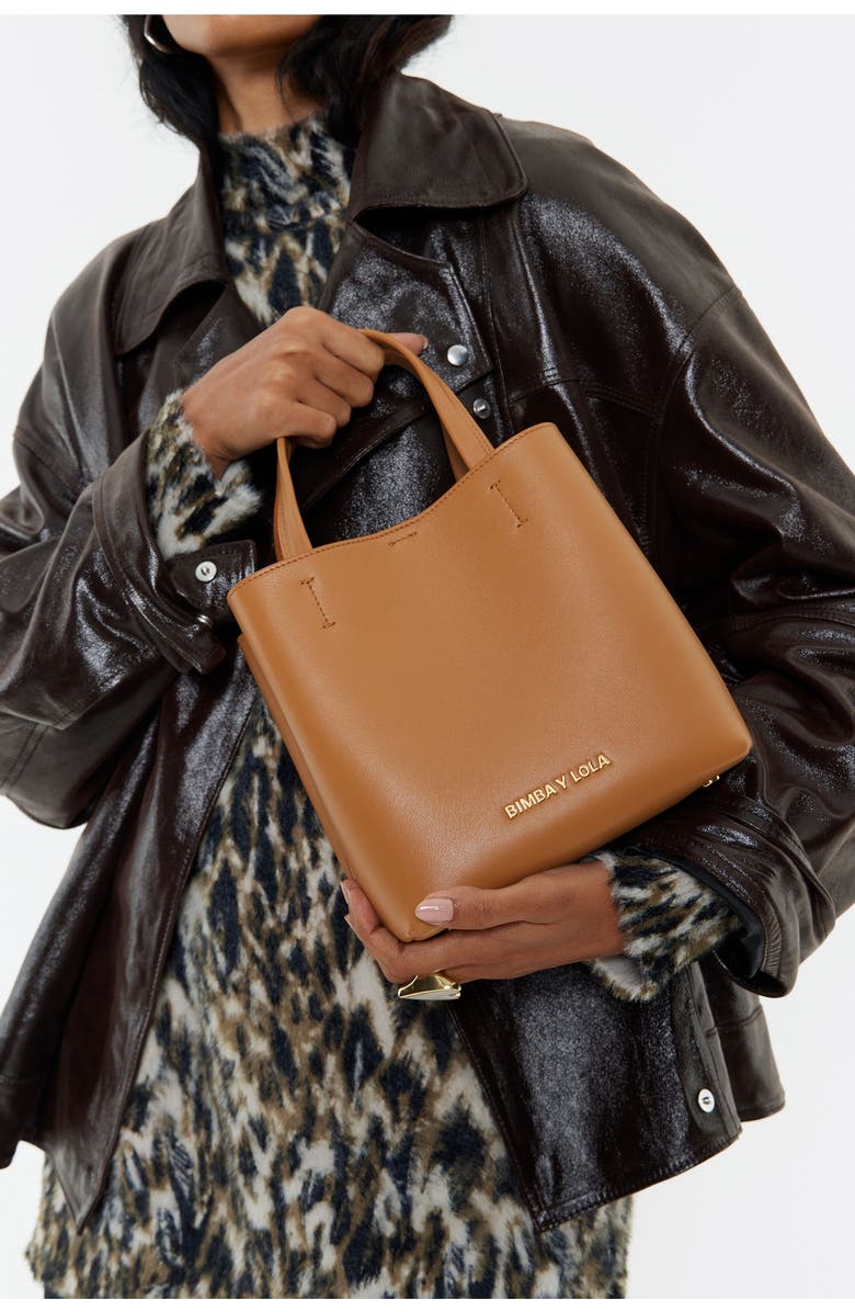 Bimba y Lola Small Honey Leather Chihuahua Bag, Alternate, color, Honey