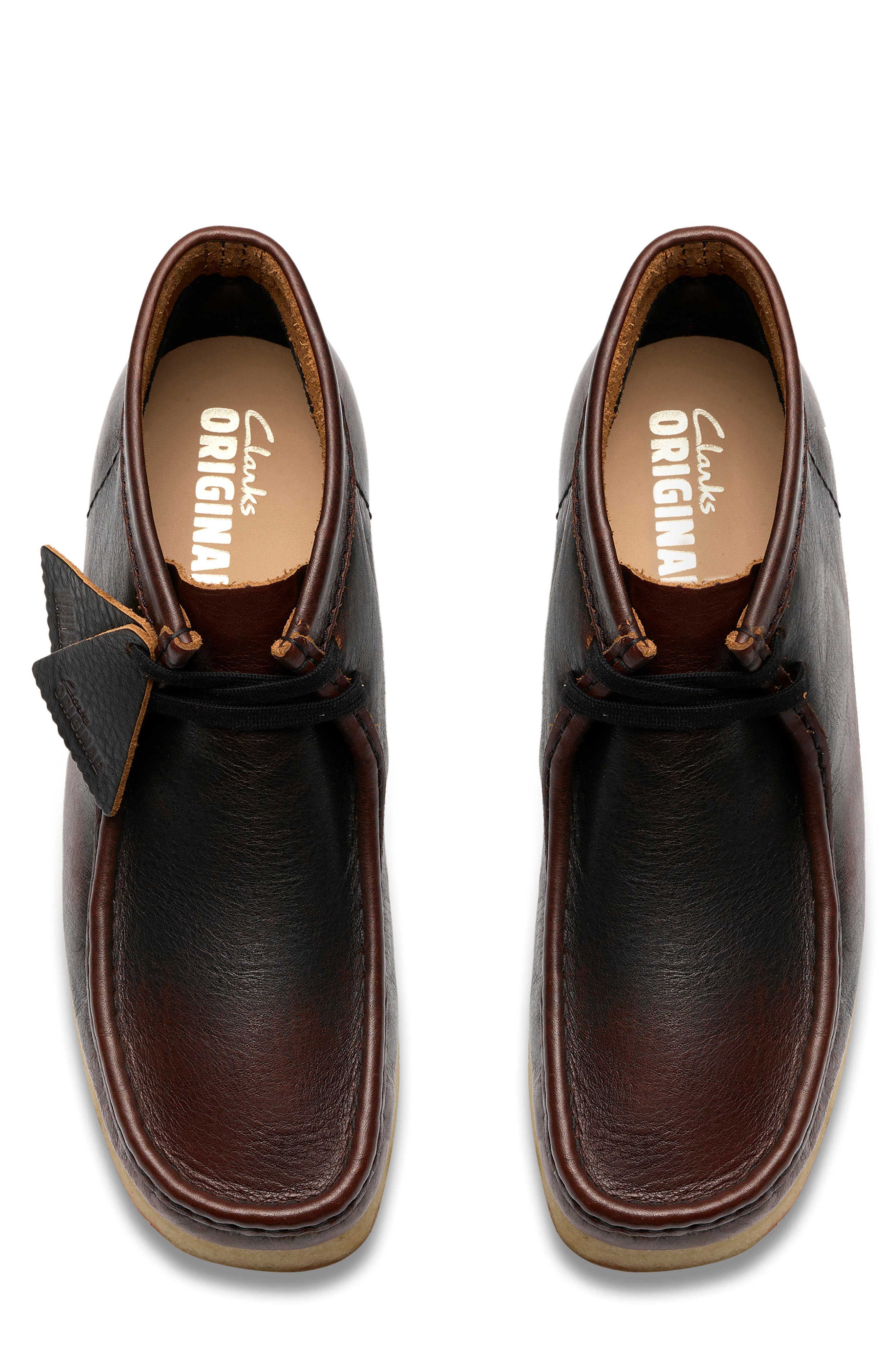 Clarks<sup>®</sup> Originals Wallabee Chukka Boot, Alternate, color, Dark Tan