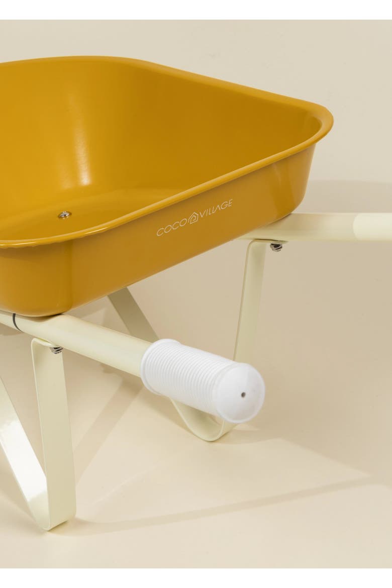 Heritage Wheelbarrow - Goldfish, Alternate, color, Multicolor