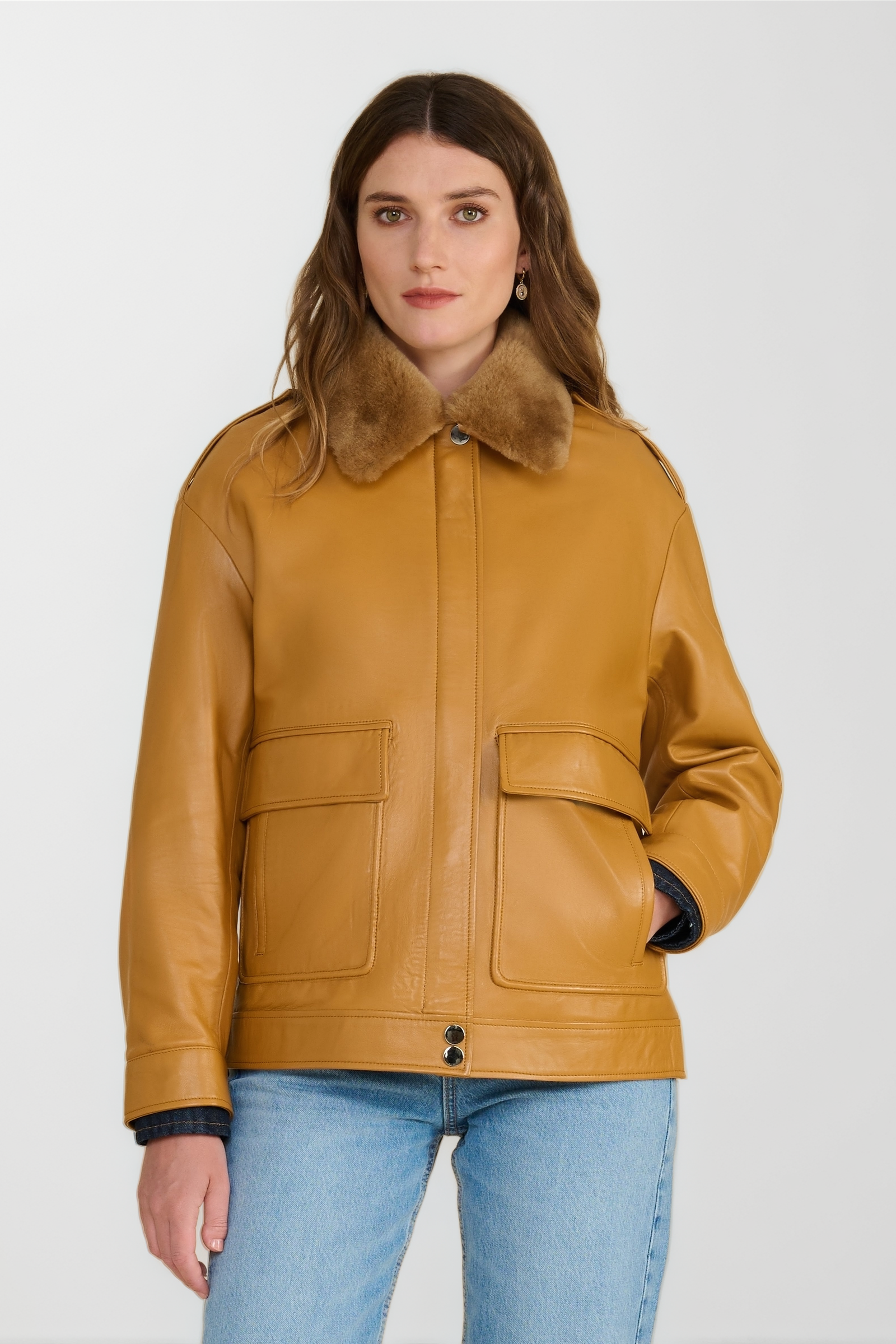 Alma Leather Jacket - image 3