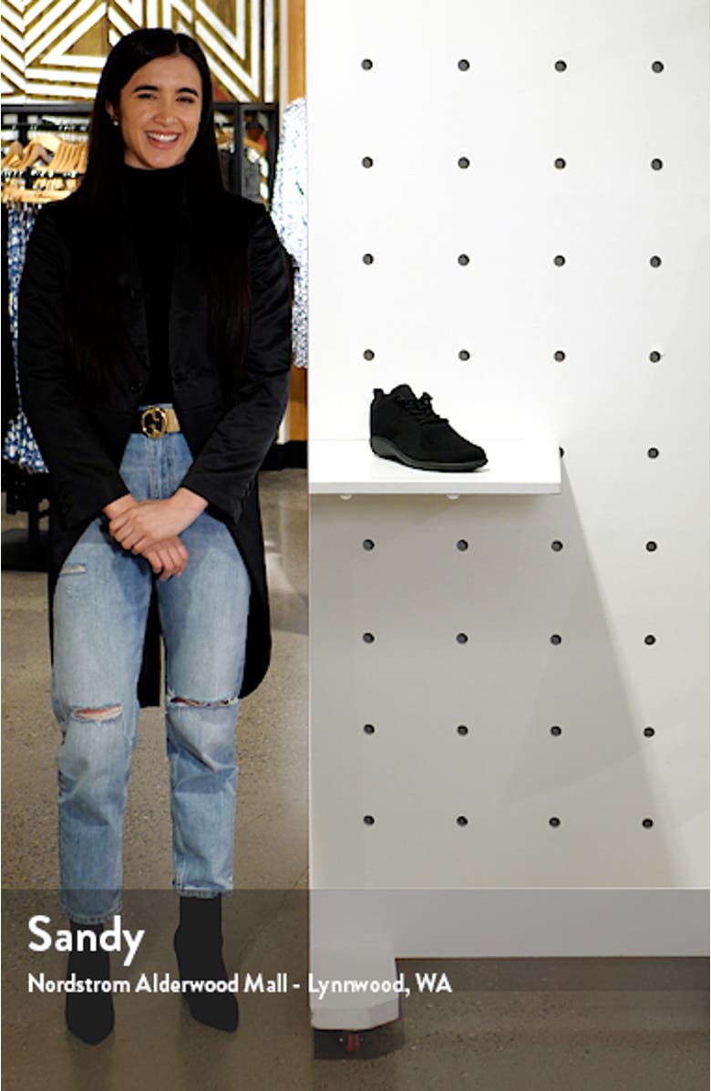 Kuko Sneaker, sales video thumbnail