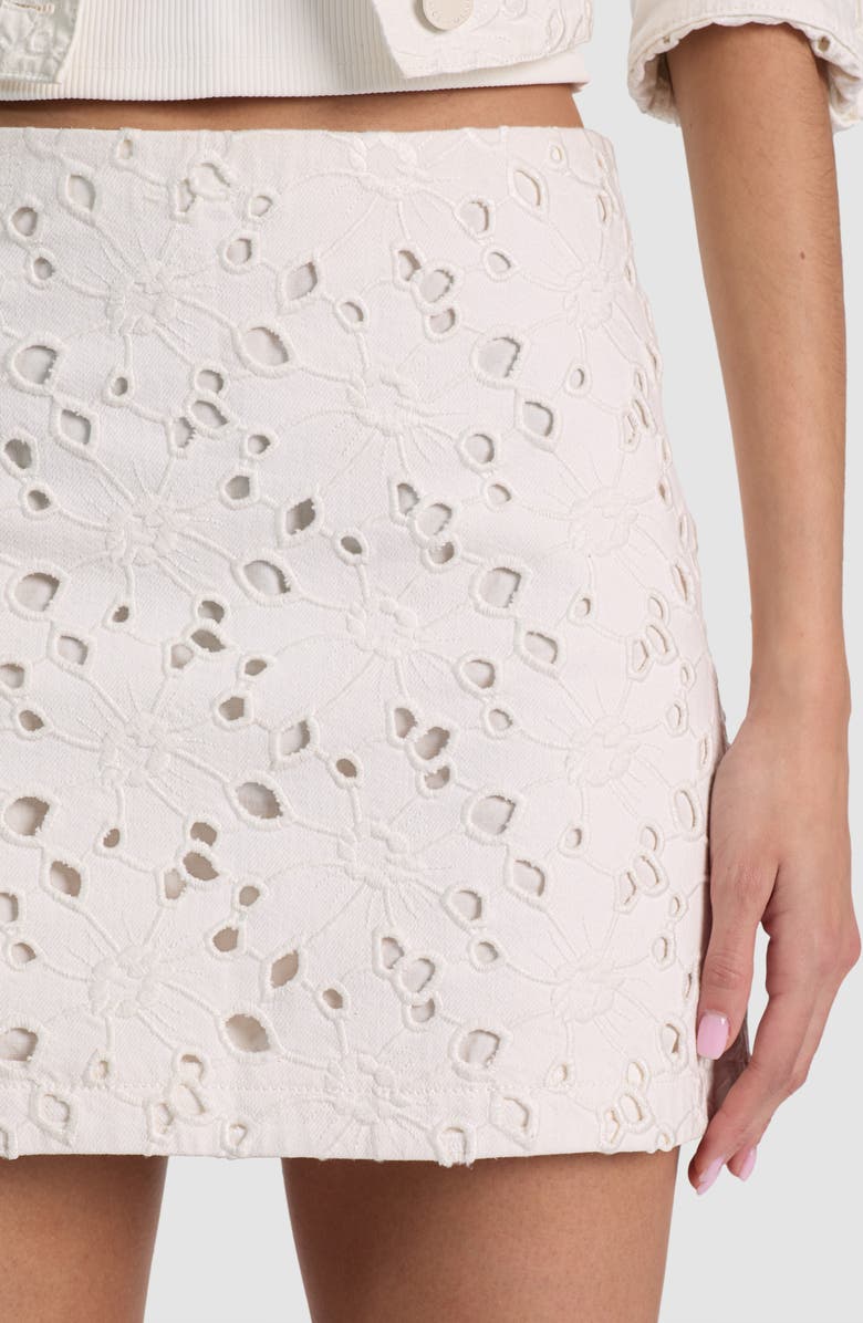 Alice + Olivia Riley Floral Embroidered Eyelet Denim Miniskirt, Alternate, color, Off White