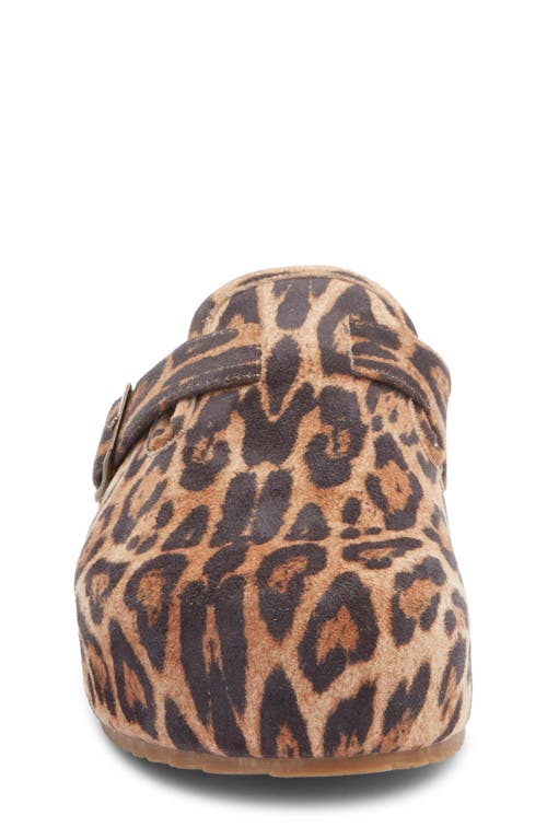 Mia Qwest Clog In Animal Print