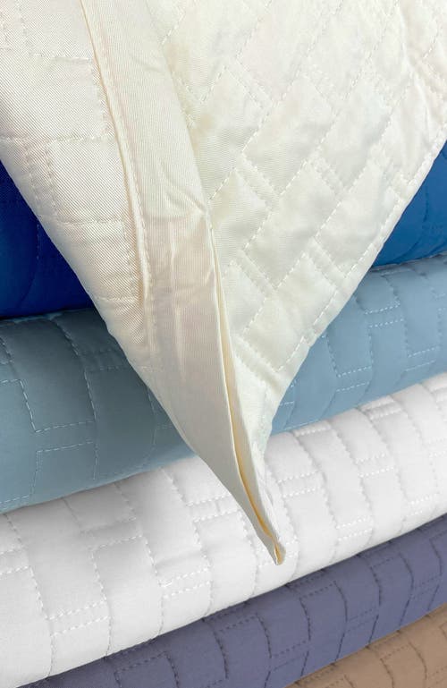 Bedvoyage Luxury 100% Viscose Cooling Quilted Brick Coverlet In Blue