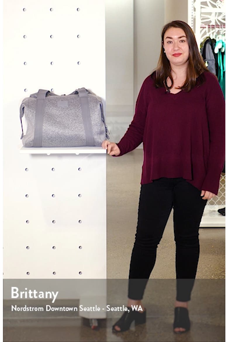 365 Large Landon Neoprene Carryall Duffle Bag video