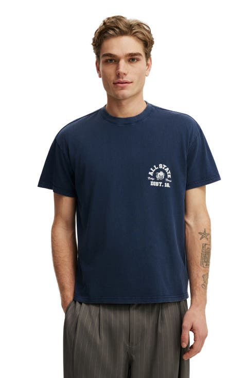 Men's Fitted Graphic T-Shirt