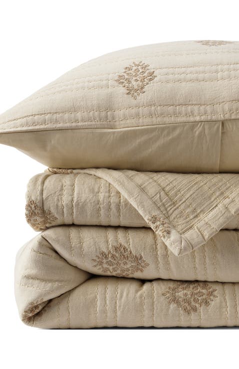 Embroidered Matelasse Bed Coverlet