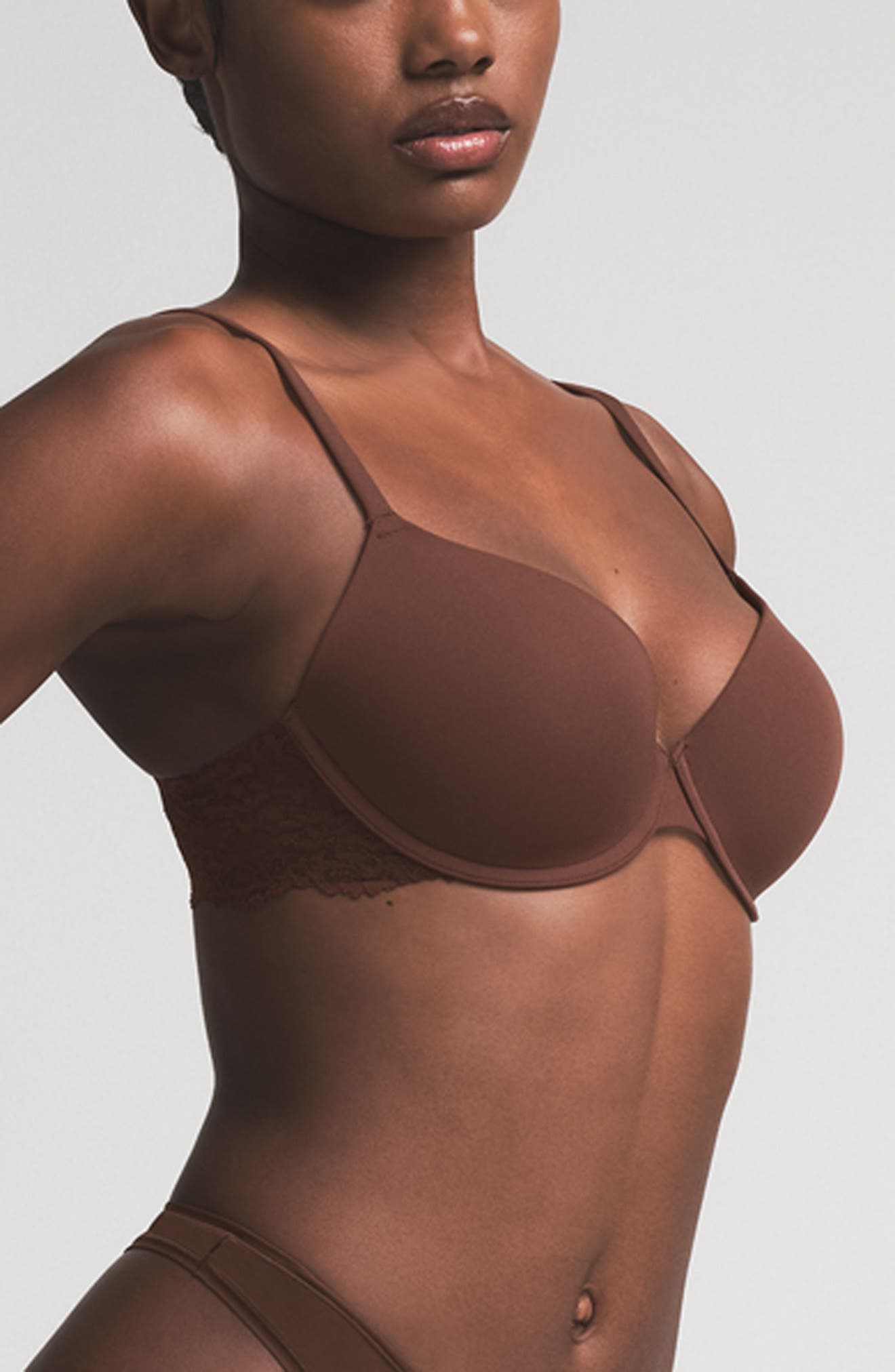 SKIMS Fits Everybody Lace T-Shirt Bra