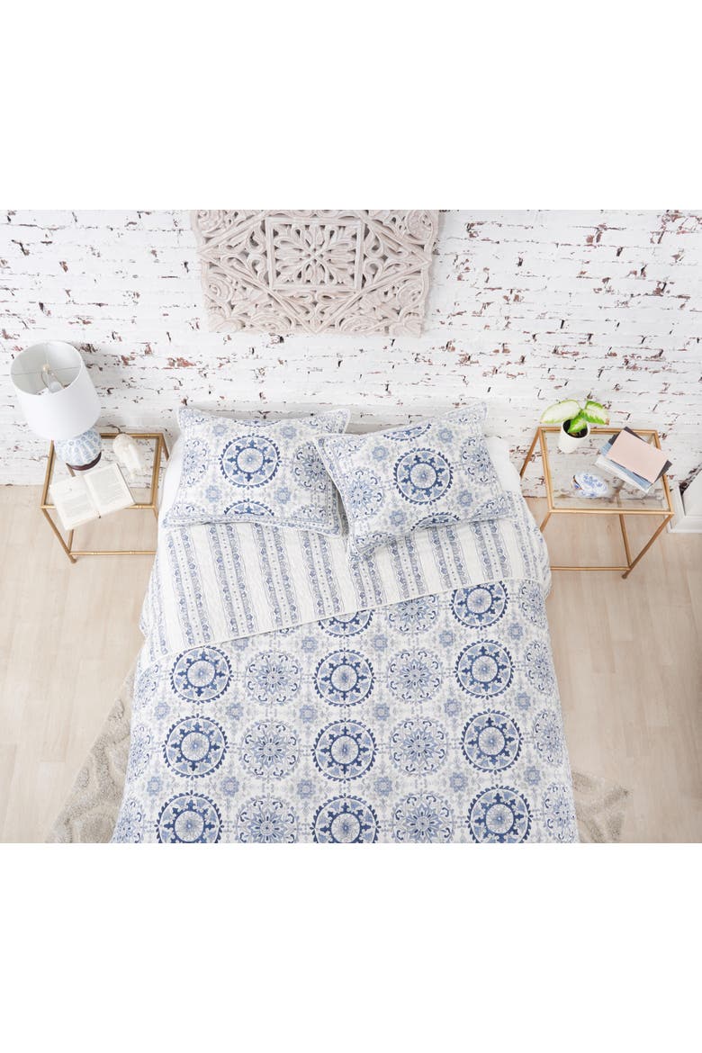 Brambleton Quilt Set Bedding Collection, Alternate, color, Blue