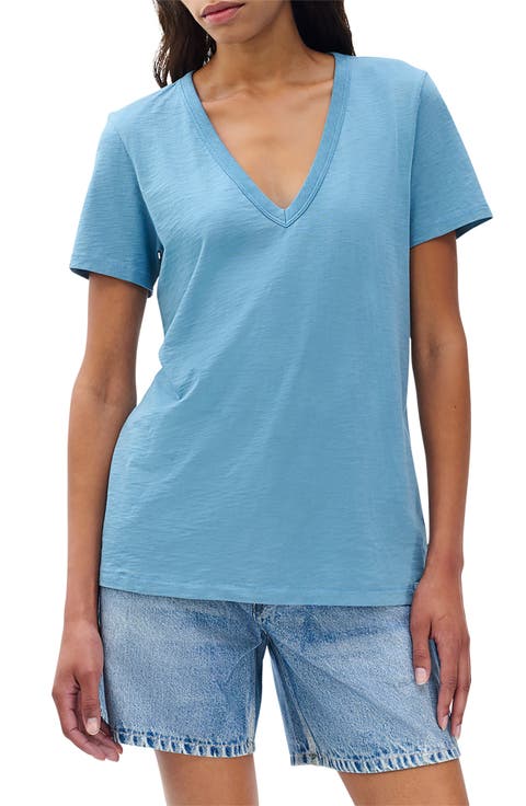 The Slub V-Neck T-Shirt