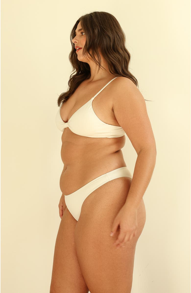 Dippin Daisys Zen Knotted Triangle Bikini Top, Alternate, color, Ivory