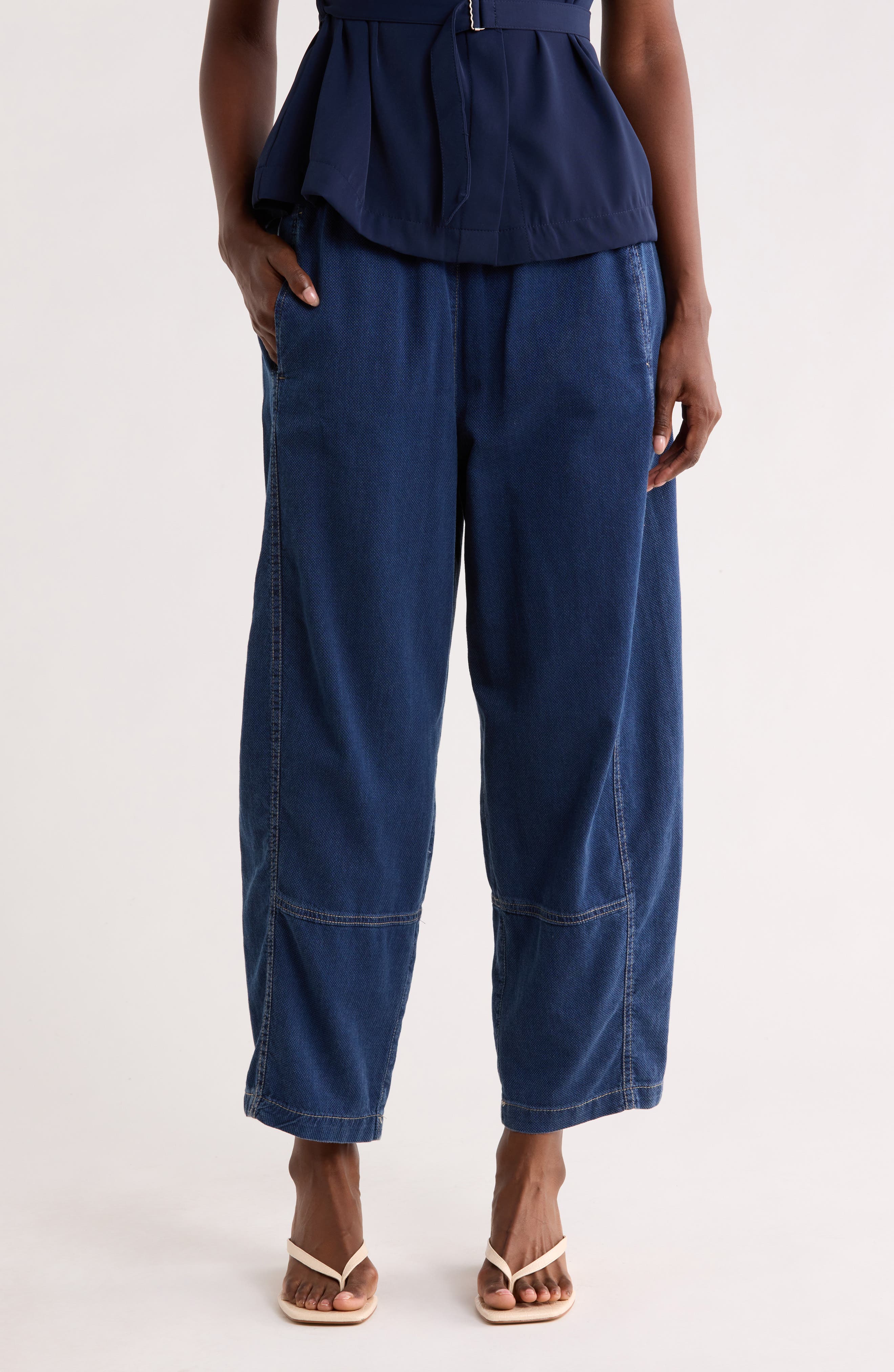 MAX STUDIO Pique Barrel Leg Ankle Pants