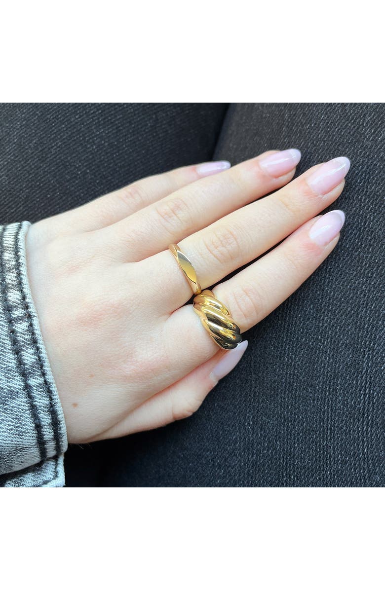 The Lovery Fine Jewelry Marquise Signet Ring, Alternate, color, Yellow Gold