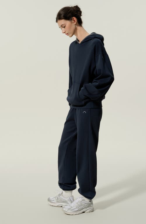 Lilysilk Seamflow Douceur Hoodie In Black