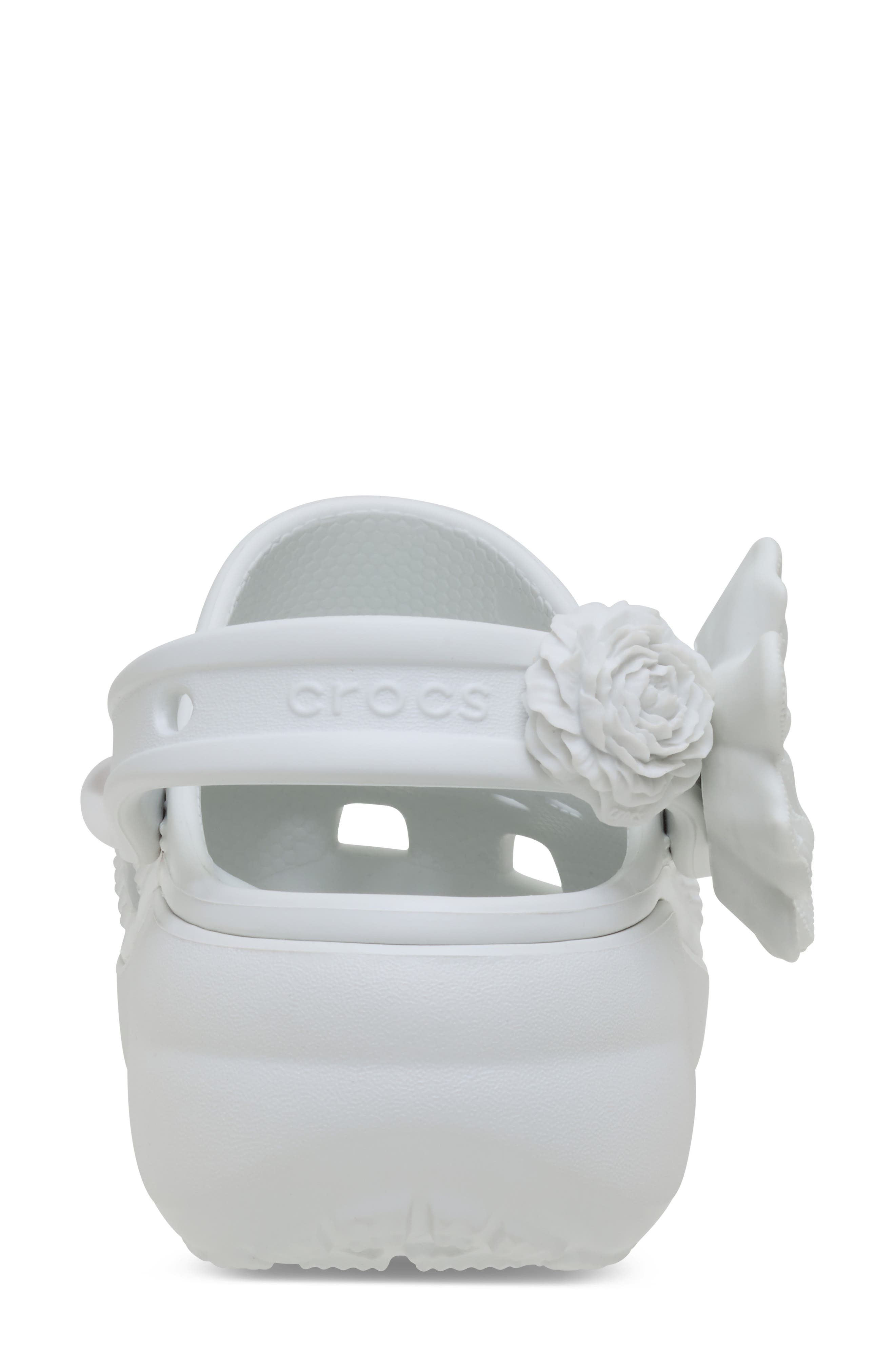 CROCS Classic Platform Bouquet Clog, Alternate, color, Moonlight