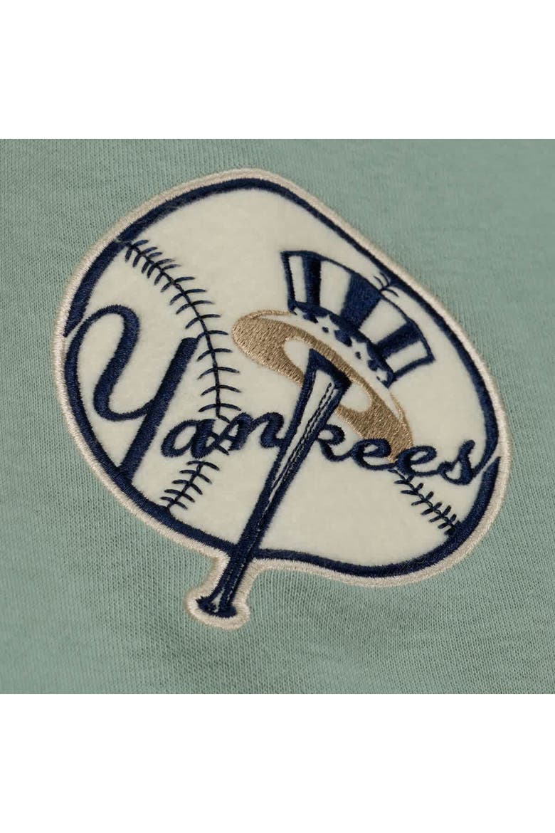 Men's Mitchell & Ness Green New York Yankees Yacht Rock Fleece Sweatshirt, Alternate, color, Green