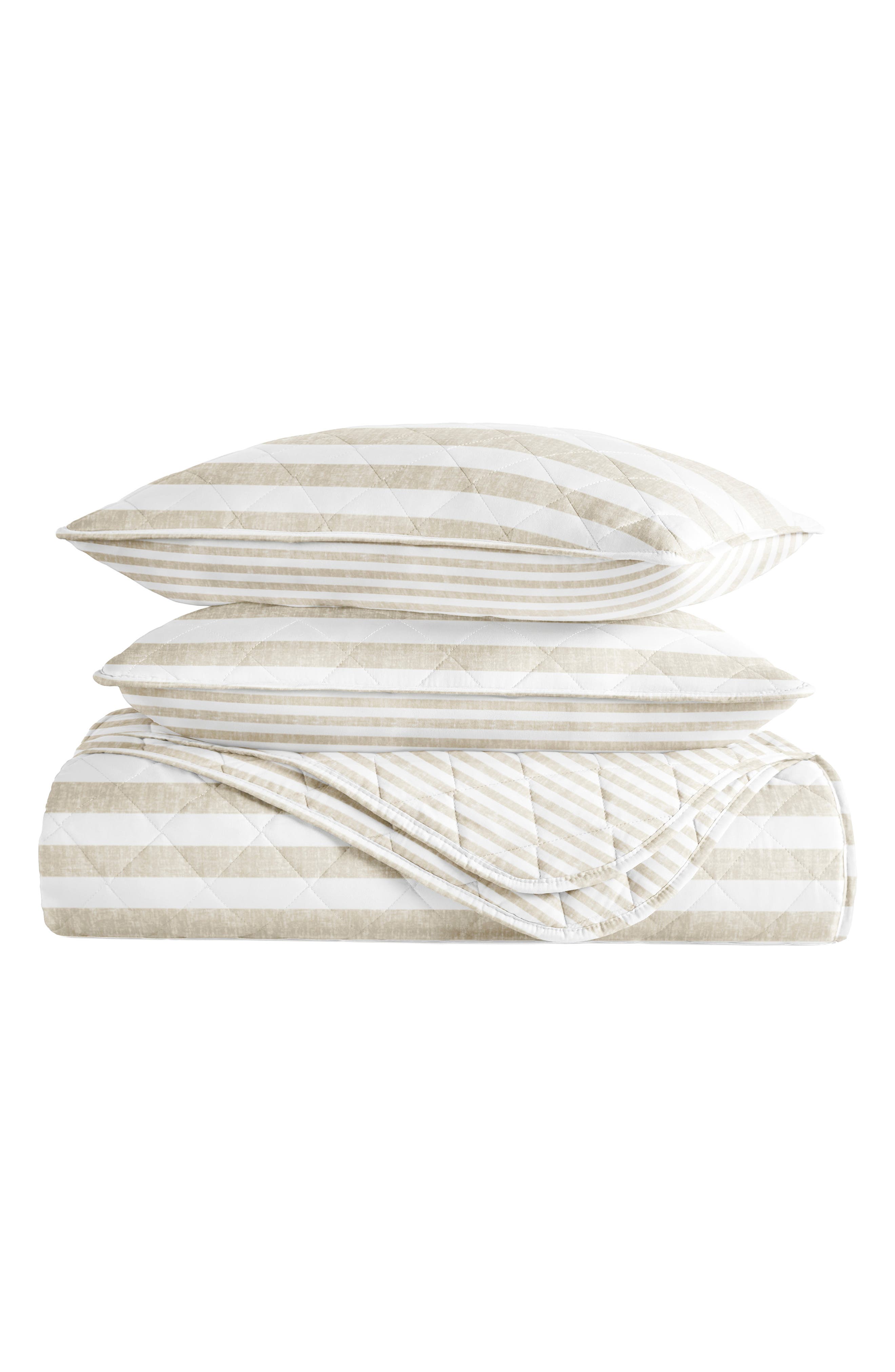 HOMESPUN Pattern Reversible Quilt & Sham Set