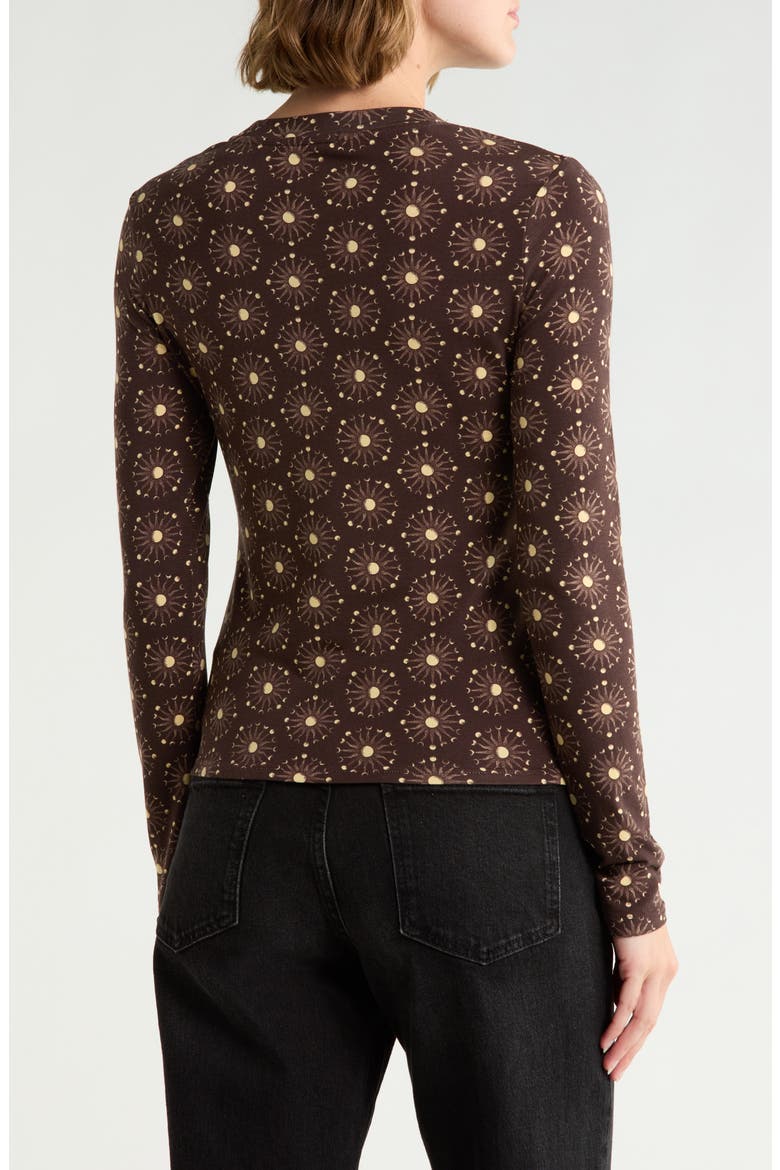 Print Long Sleeve T-Shirt, Alternate, color, SEAL BROWN MEDALLION