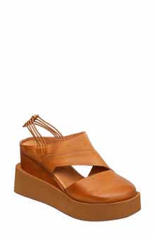 ANTELOPE Uma Platform Wedge Sandal