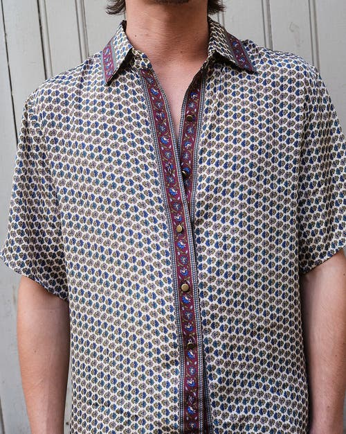Monzlapur Embossed Botanic Short Sleeve Crepe Shirt In Gray
