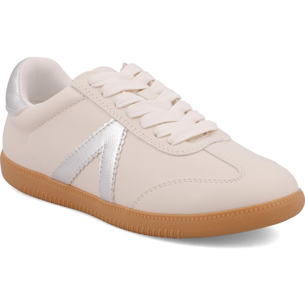 Mia Baker Sneaker In Ice/washed White