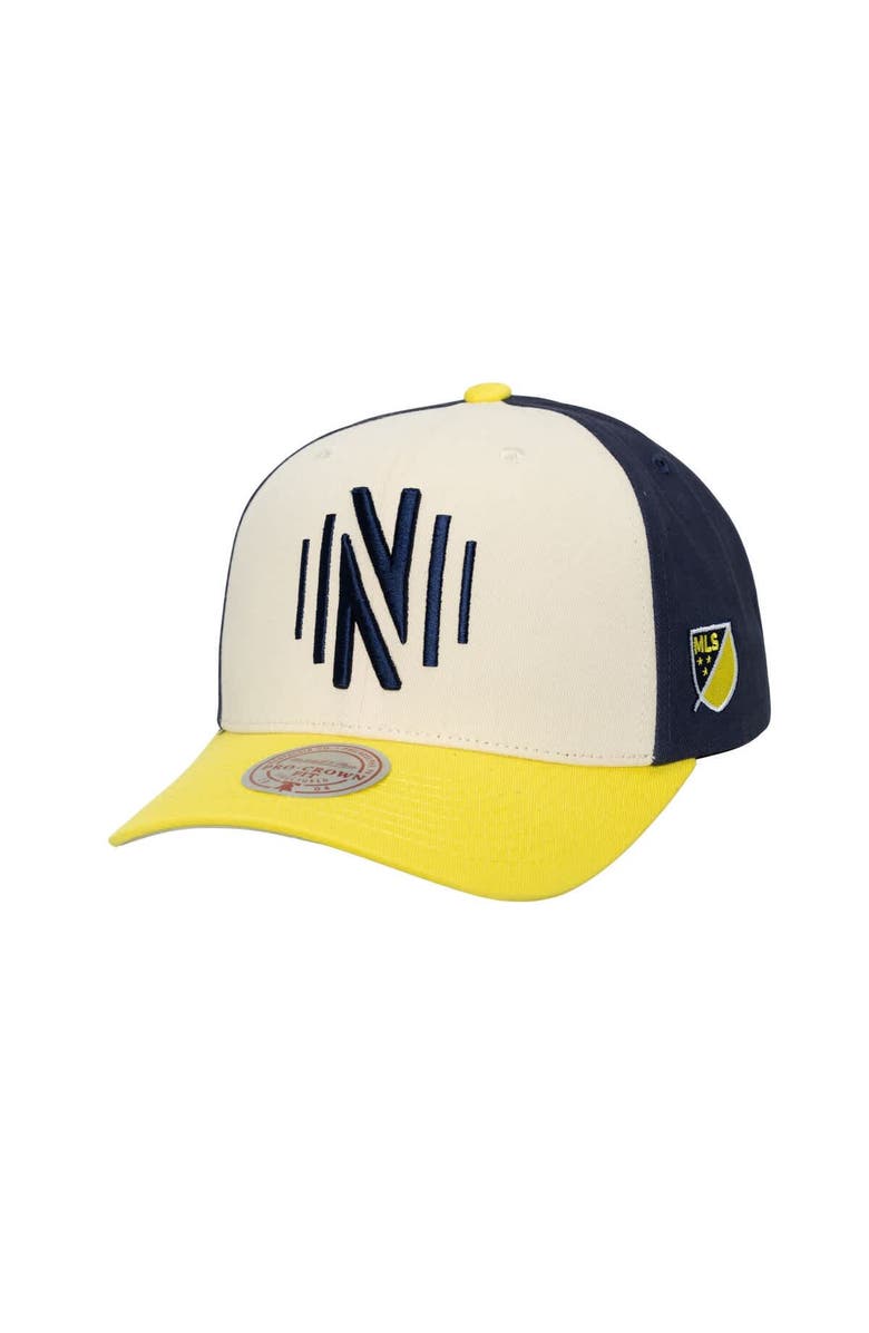 Mitchell & Ness Men's Mitchell & Ness Cream Nashville SC Brushed Off Pro Crown Snapback Hat, Main, color, Cream