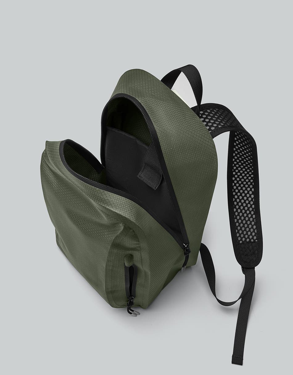 Gaston Luga Lightweight DuoSeal Backpack 14" - Olive, Alternate, color, Olive