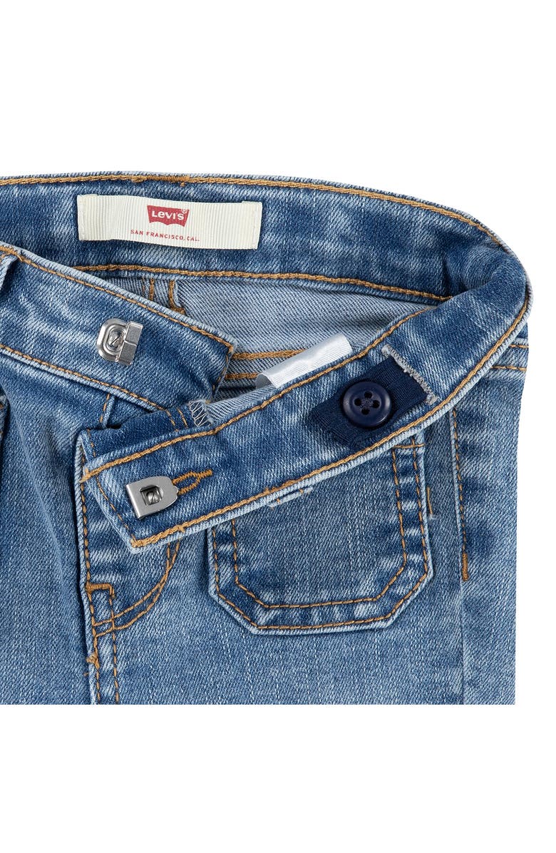 Levi's<sup>®</sup> Bear Graphic T-Shirt & Flare Leg Jeans Set, Alternate, color, 