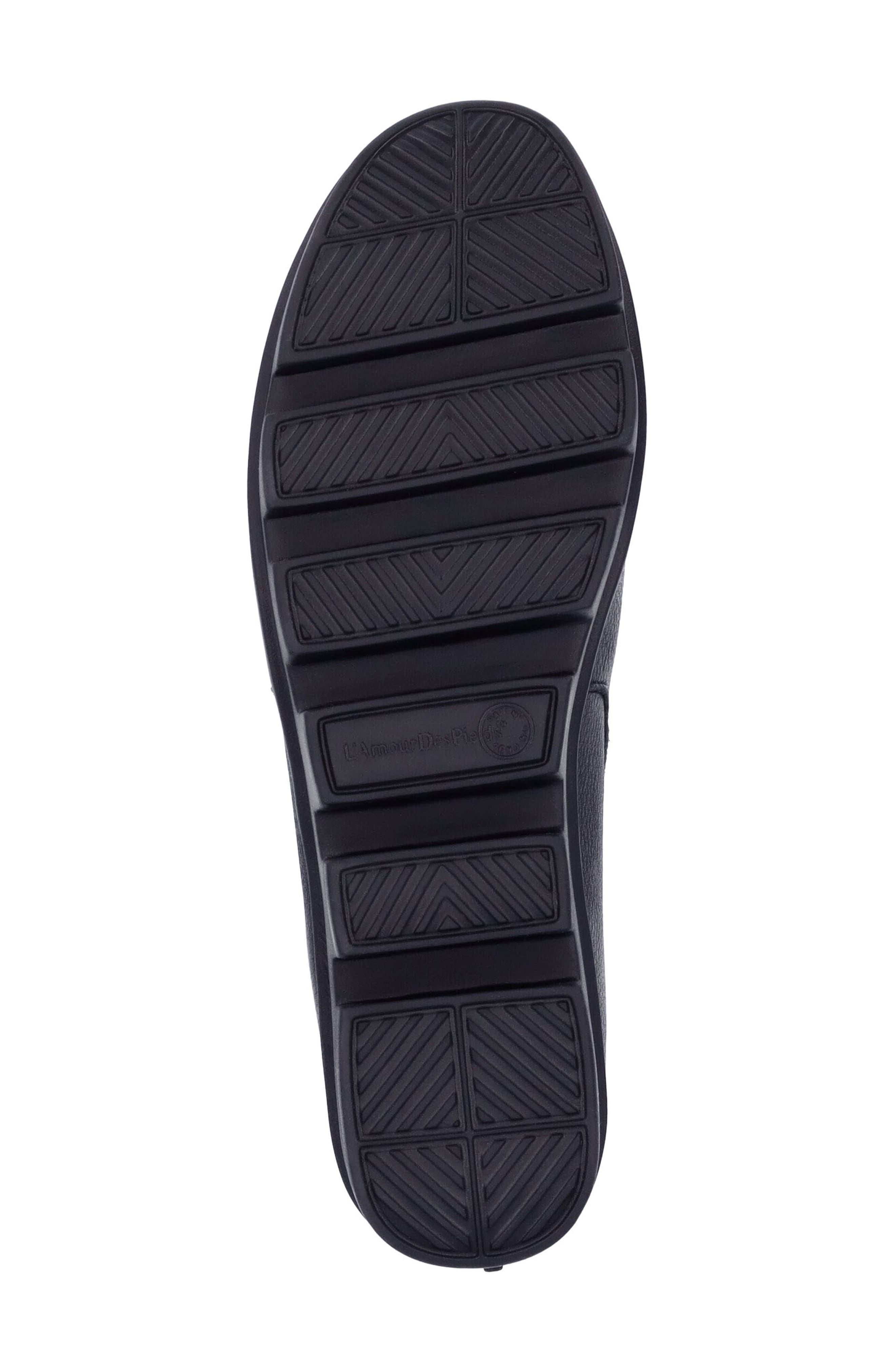 L'Amour des Pieds Hadirat Platform Wedge Bootie, Alternate, color, Black