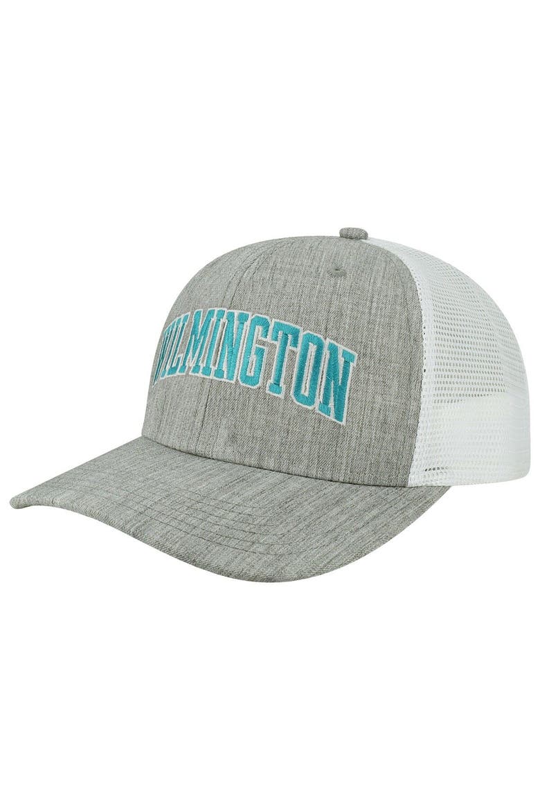 Men's Heather Gray/White UNC Wilmington Seahawks Arch Trucker Snapback Hat, Main, color, Heather Gray