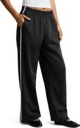 Beyond Yoga That Tracks Straight Leg Pants