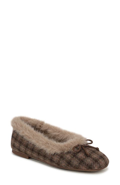 Alie Cozy Flat