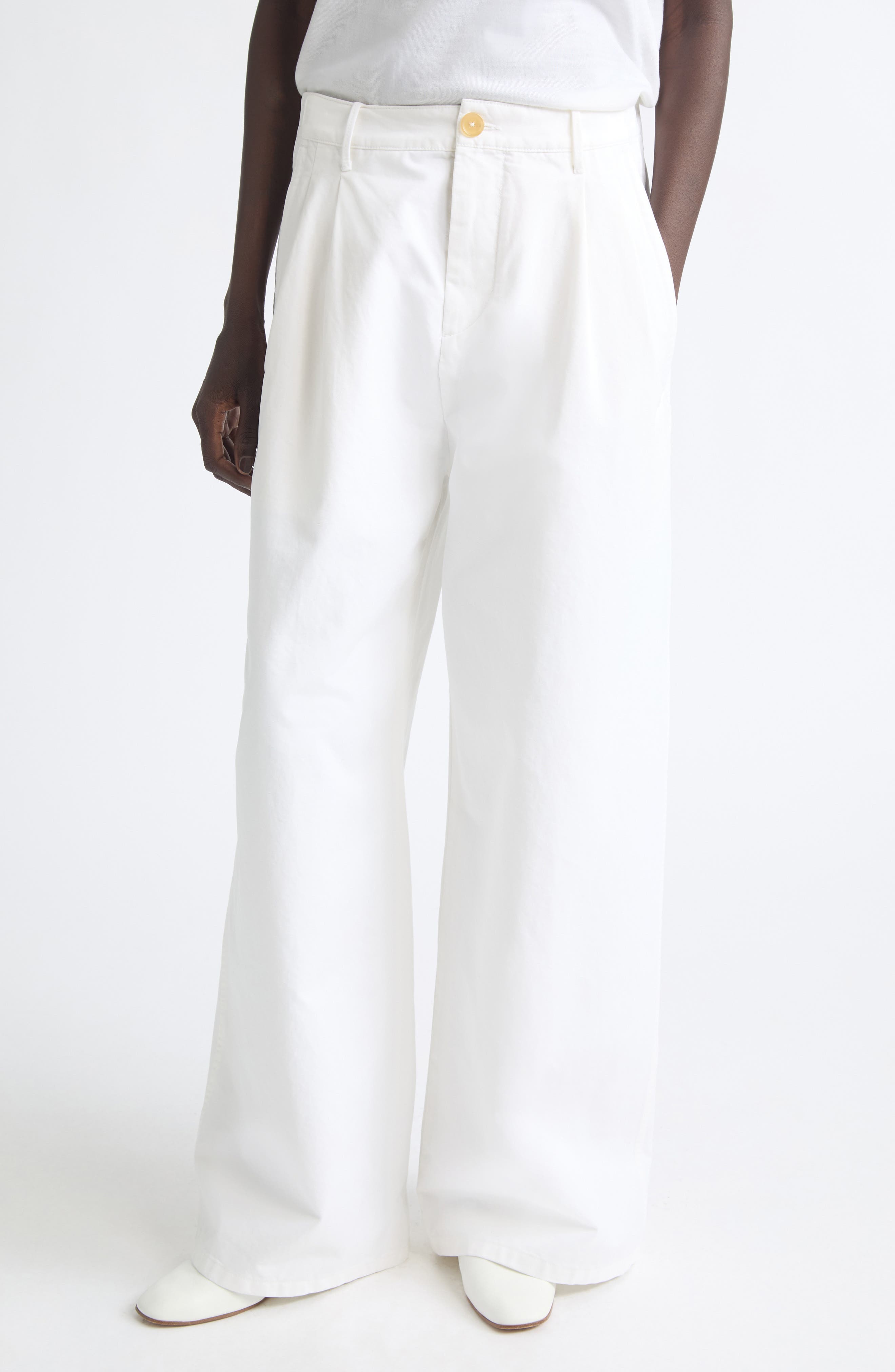 selected OPTIC WHITE