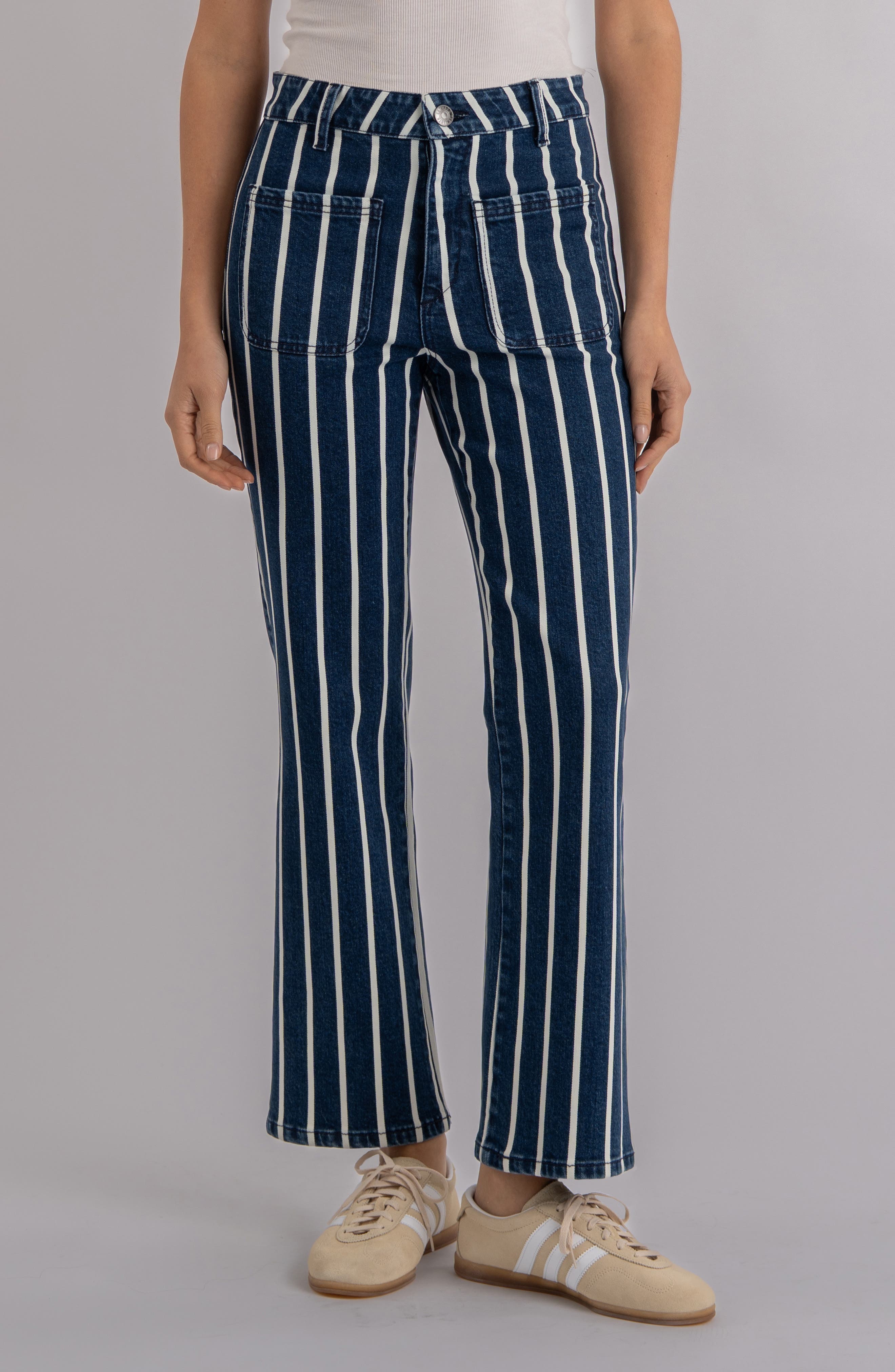 selected INDIGO/ WHITE