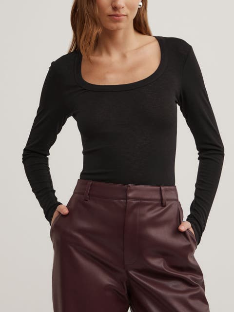 Scoop Neck Long Sleeve Top