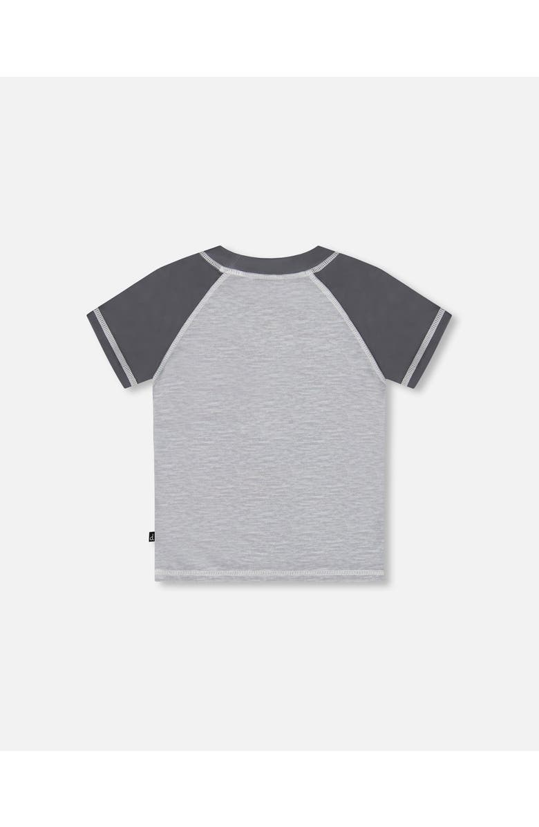 Deux par Deux Boy's Short Sleeve Rashguard Dark And Light Gray, Alternate, color,