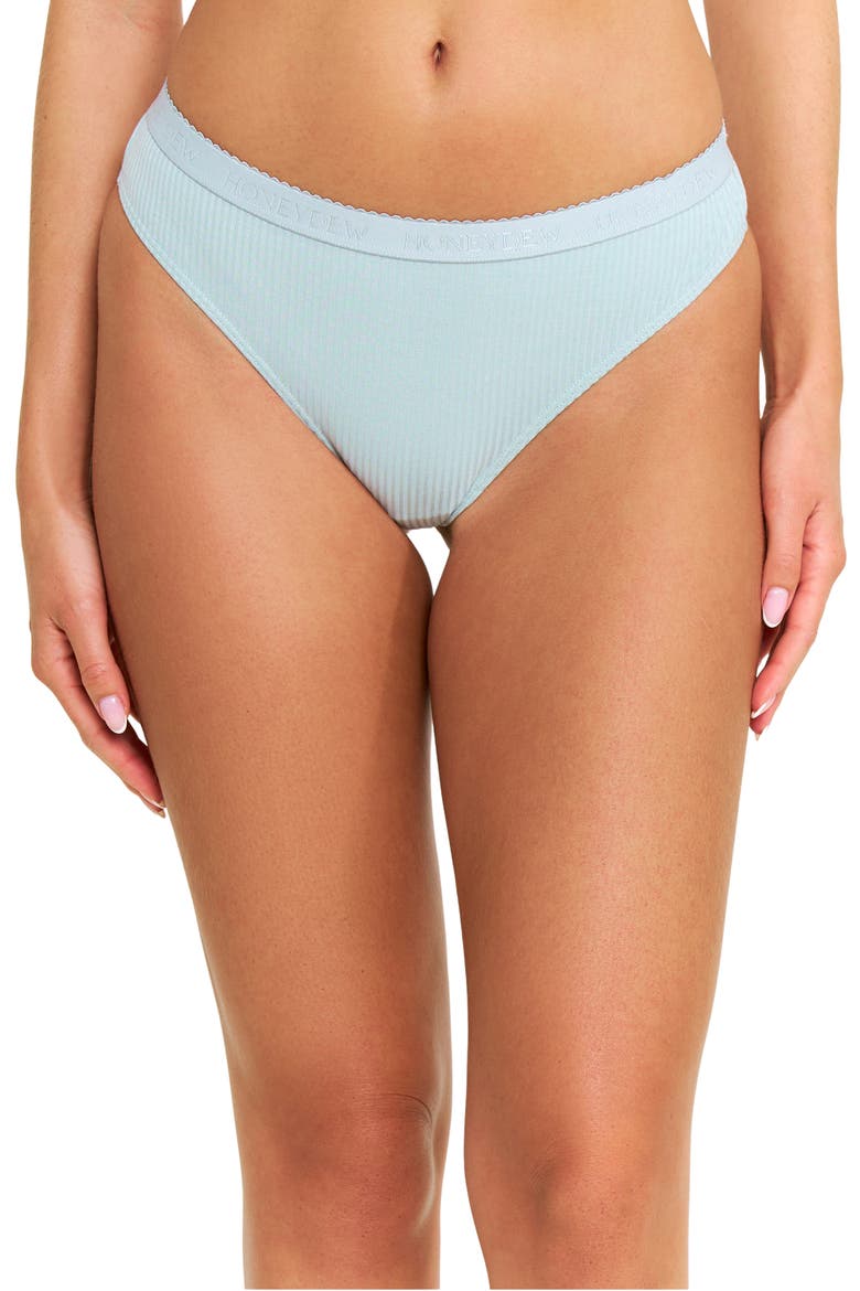 Emma Thong, Main, color, SEA MOSS