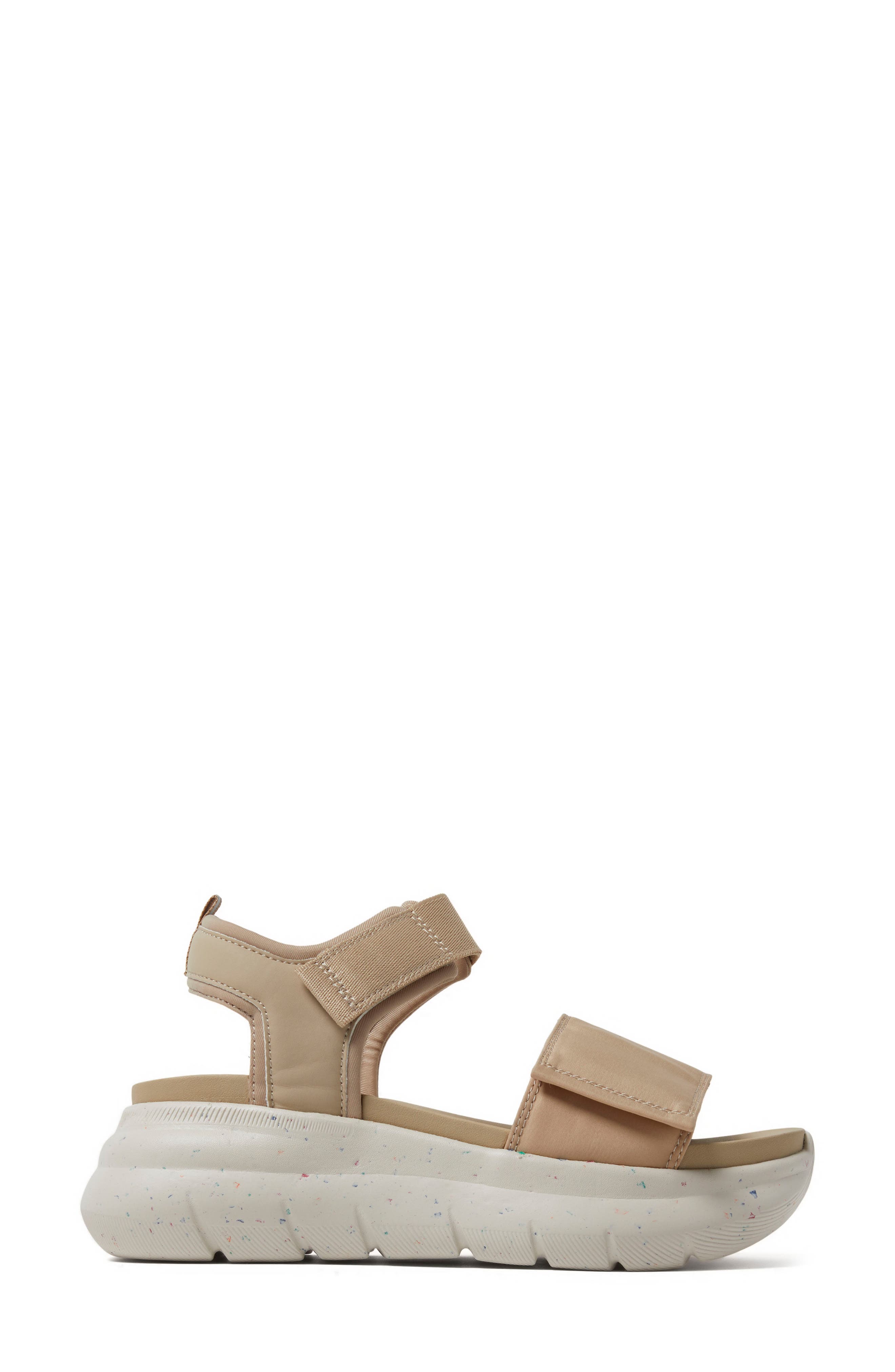 DEARFOAMS Odell Platform Sandal, Alternate, color, Latte