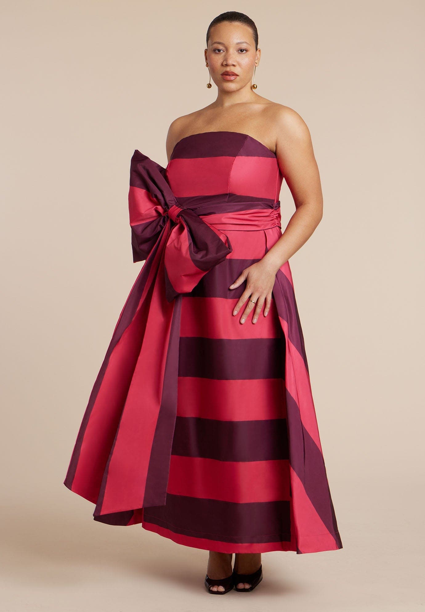 Dramatic Bow Gown - image 3