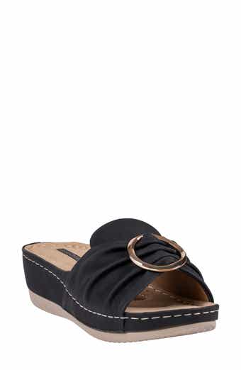 Isola Hardware Wedge Sandal