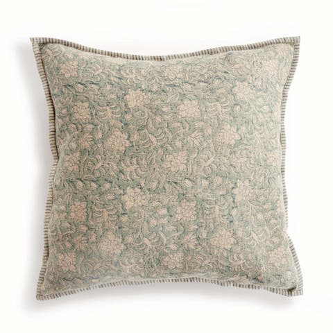 Henriella Pillow 20"