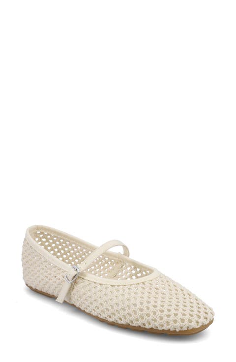 Kora Mary Jane Flat (Women)