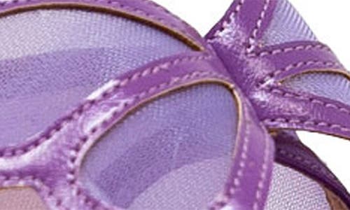 CHASE & CHLOE CHASE AND CHLOE YURELI BUTTERFLY MESH MULE SANDAL 