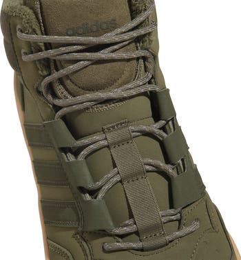 Hoops 4.0 Winterized Basketball Sneaker